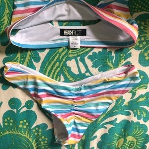 Beach Riot Swim - Beach Riot Bikini Size Medium Beach Riot Swim - Beach Riot Bikini Size Medium